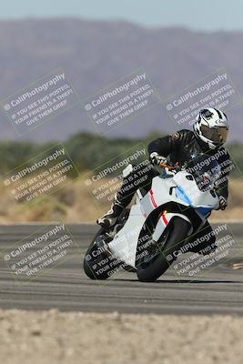 media/Oct-13-2025-Moto Forza (Mon) [[a66d839500]]/4-C Group/Session 3 (Turn 16)/